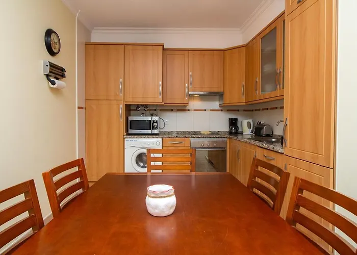2 Beedroms Old Tow Apartament